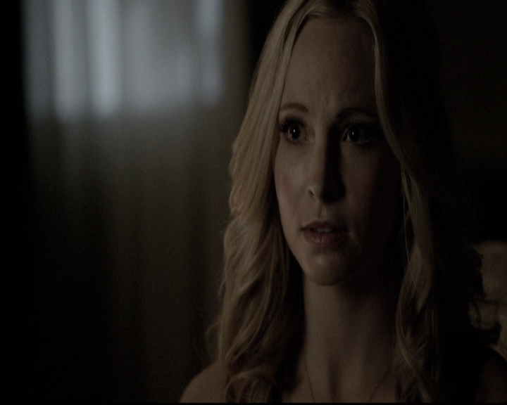VampireDiariesWorld-dot-nl_6x22ImThinkingOfYouAllTheWhile2172.jpg