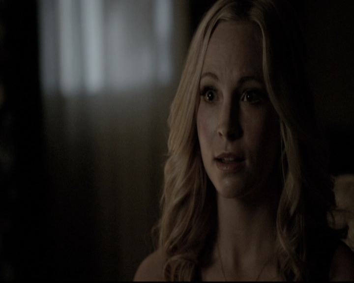 VampireDiariesWorld-dot-nl_6x22ImThinkingOfYouAllTheWhile2174.jpg