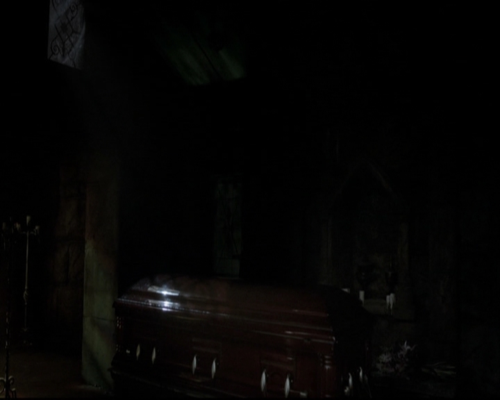 VampireDiariesWorld-dot-nl_6x22ImThinkingOfYouAllTheWhile2228.jpg