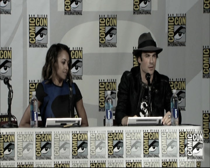 VampireDiariesWorld-dot-nl_S6TheVampireDiaires2014Comic-ConPanel0361.jpg
