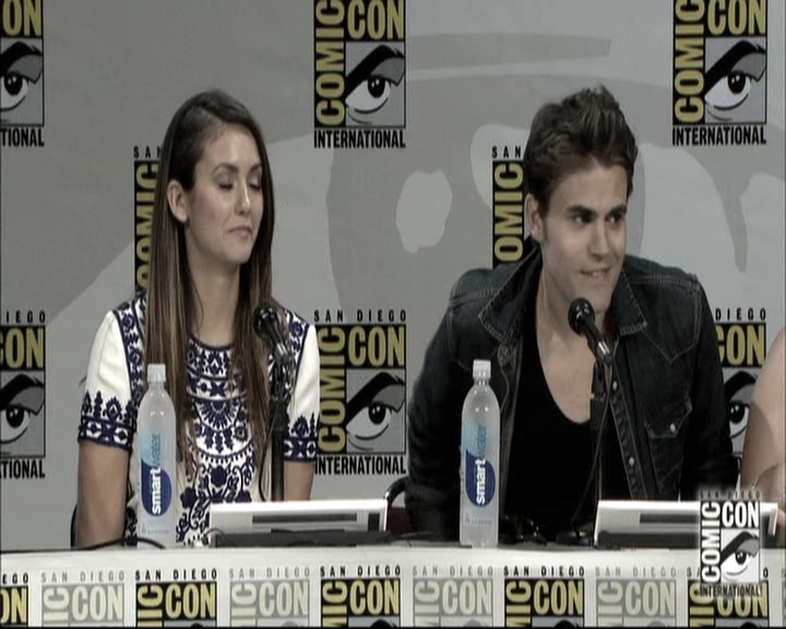 VampireDiariesWorld-dot-nl_S6TheVampireDiaires2014Comic-ConPanel0406.jpg