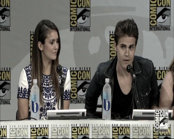 VampireDiariesWorld-dot-nl_S6TheVampireDiaires2014Comic-ConPanel0409.jpg