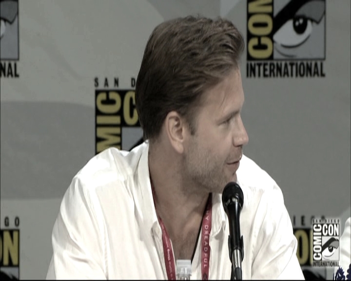 VampireDiariesWorld-dot-nl_S6TheVampireDiaires2014Comic-ConPanel0563.jpg