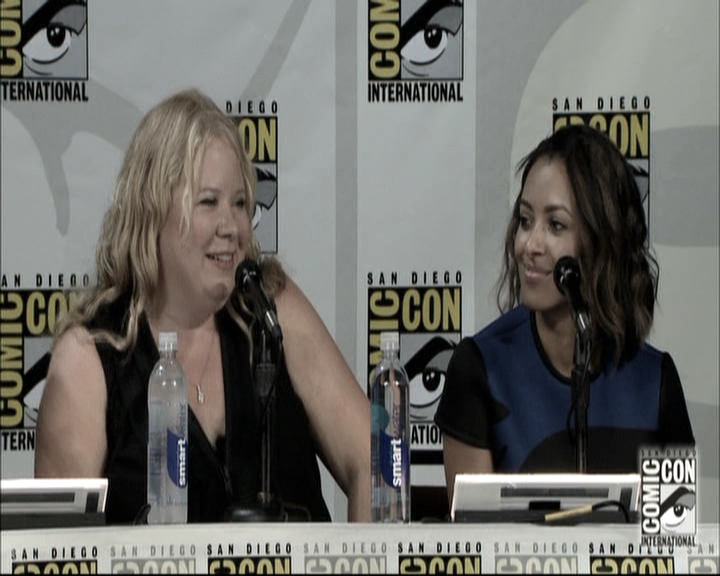 VampireDiariesWorld-dot-nl_S6TheVampireDiaires2014Comic-ConPanel0573.jpg