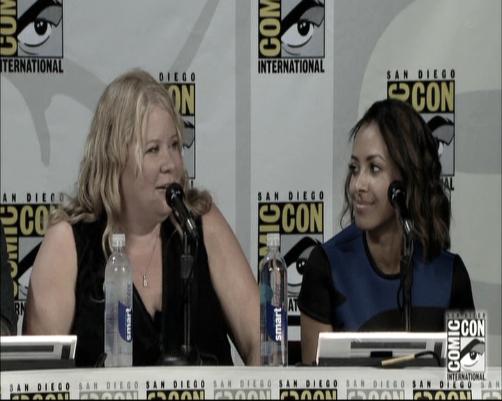 VampireDiariesWorld-dot-nl_S6TheVampireDiaires2014Comic-ConPanel0588.jpg