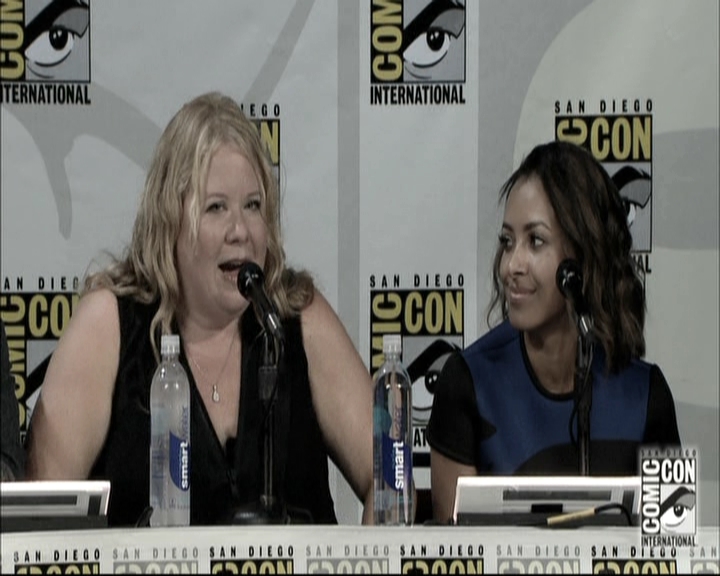 VampireDiariesWorld-dot-nl_S6TheVampireDiaires2014Comic-ConPanel0589.jpg