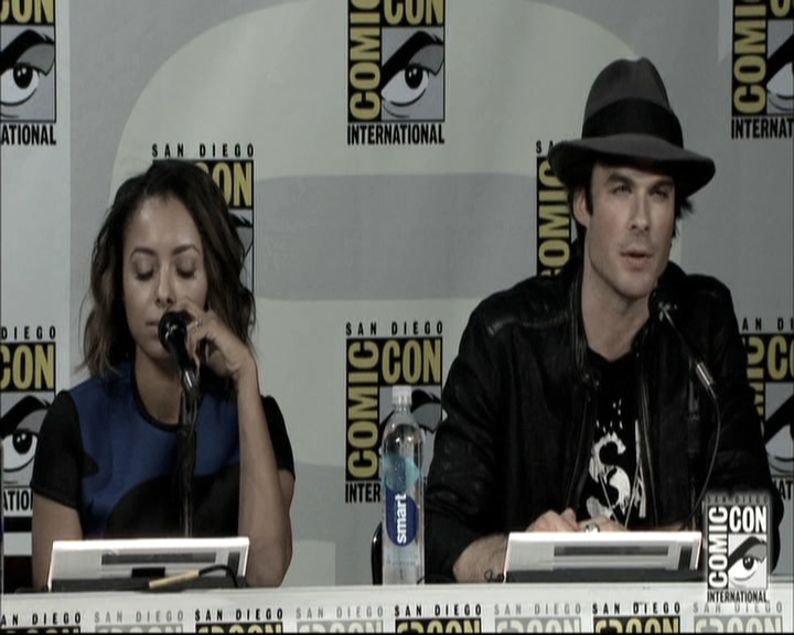 VampireDiariesWorld-dot-nl_S6TheVampireDiaires2014Comic-ConPanel0664.jpg