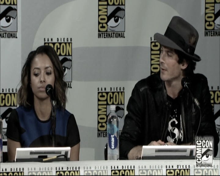 VampireDiariesWorld-dot-nl_S6TheVampireDiaires2014Comic-ConPanel0677.jpg