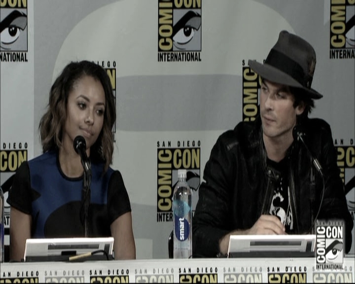 VampireDiariesWorld-dot-nl_S6TheVampireDiaires2014Comic-ConPanel0690.jpg
