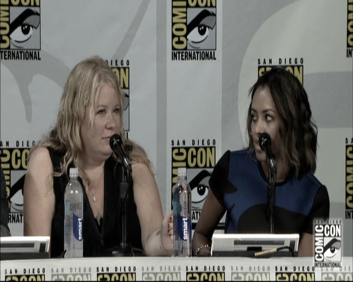 VampireDiariesWorld-dot-nl_S6TheVampireDiaires2014Comic-ConPanel0716.jpg