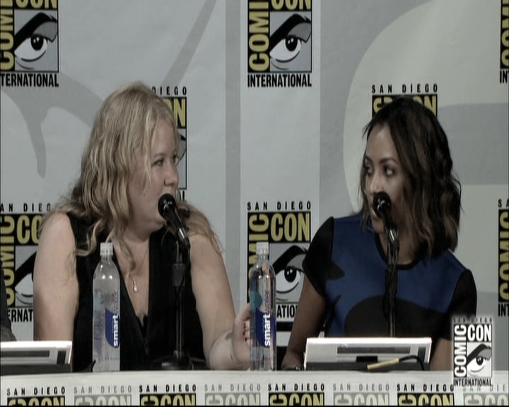 VampireDiariesWorld-dot-nl_S6TheVampireDiaires2014Comic-ConPanel0717.jpg