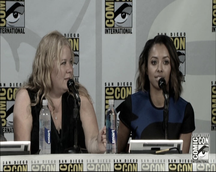 VampireDiariesWorld-dot-nl_S6TheVampireDiaires2014Comic-ConPanel0734.jpg