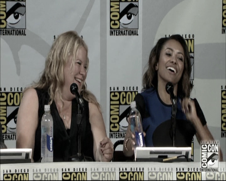 VampireDiariesWorld-dot-nl_S6TheVampireDiaires2014Comic-ConPanel0741.jpg