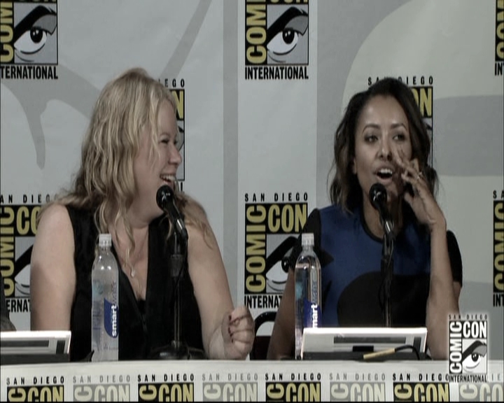 VampireDiariesWorld-dot-nl_S6TheVampireDiaires2014Comic-ConPanel0742.jpg