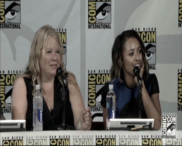 VampireDiariesWorld-dot-nl_S6TheVampireDiaires2014Comic-ConPanel0749.jpg