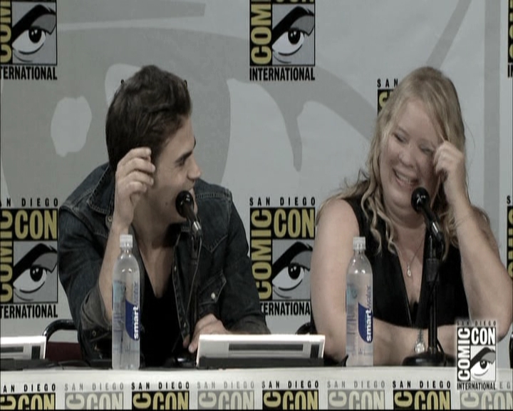 VampireDiariesWorld-dot-nl_S6TheVampireDiaires2014Comic-ConPanel0761.jpg