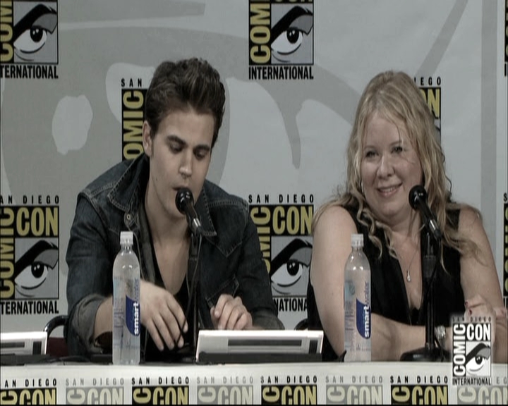 VampireDiariesWorld-dot-nl_S6TheVampireDiaires2014Comic-ConPanel0763.jpg