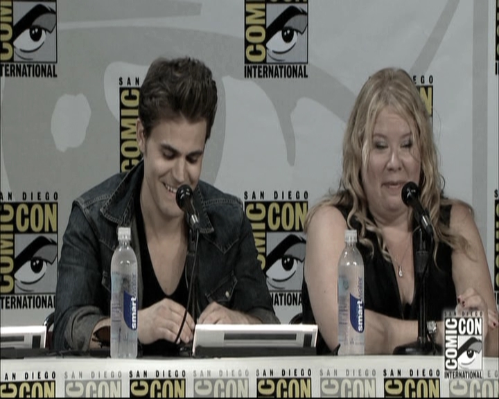 VampireDiariesWorld-dot-nl_S6TheVampireDiaires2014Comic-ConPanel0766.jpg