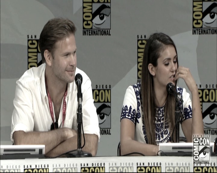 VampireDiariesWorld-dot-nl_S6TheVampireDiaires2014Comic-ConPanel0838.jpg