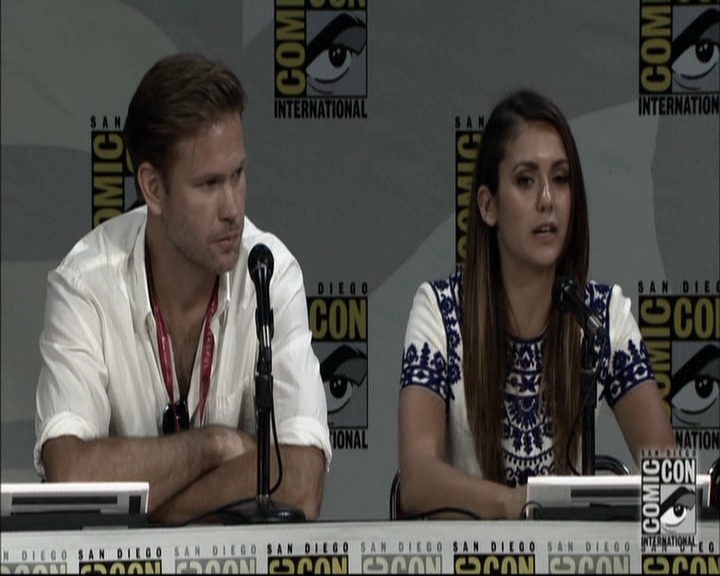 VampireDiariesWorld-dot-nl_S6TheVampireDiaires2014Comic-ConPanel0871.jpg