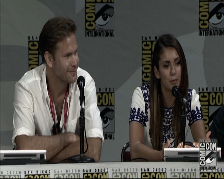 VampireDiariesWorld-dot-nl_S6TheVampireDiaires2014Comic-ConPanel0893.jpg