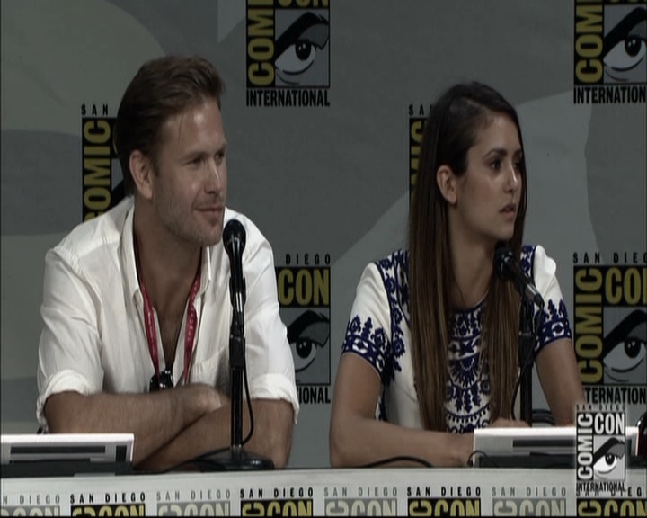 VampireDiariesWorld-dot-nl_S6TheVampireDiaires2014Comic-ConPanel0929.jpg