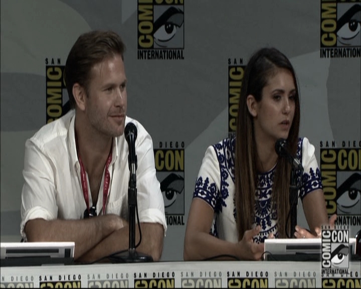 VampireDiariesWorld-dot-nl_S6TheVampireDiaires2014Comic-ConPanel0932.jpg
