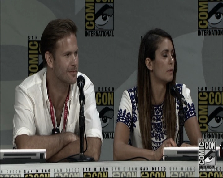 VampireDiariesWorld-dot-nl_S6TheVampireDiaires2014Comic-ConPanel0933.jpg