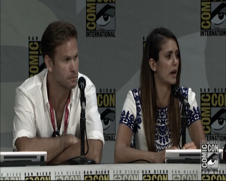 VampireDiariesWorld-dot-nl_S6TheVampireDiaires2014Comic-ConPanel0943.jpg