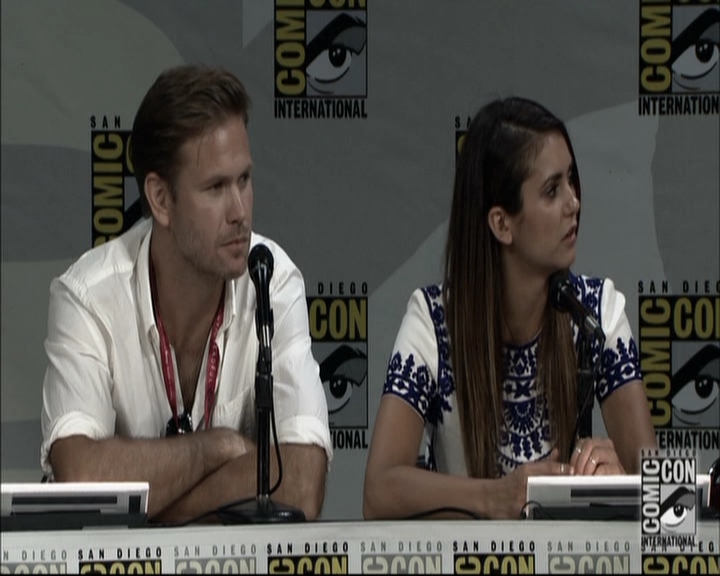 VampireDiariesWorld-dot-nl_S6TheVampireDiaires2014Comic-ConPanel0945.jpg
