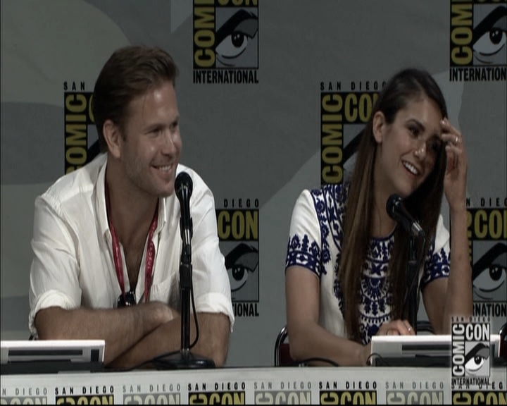 VampireDiariesWorld-dot-nl_S6TheVampireDiaires2014Comic-ConPanel0949.jpg