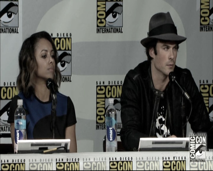 VampireDiariesWorld-dot-nl_S6TheVampireDiaires2014Comic-ConPanel1021.jpg