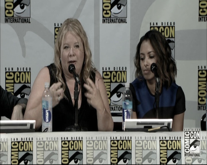 VampireDiariesWorld-dot-nl_S6TheVampireDiaires2014Comic-ConPanel1544.jpg