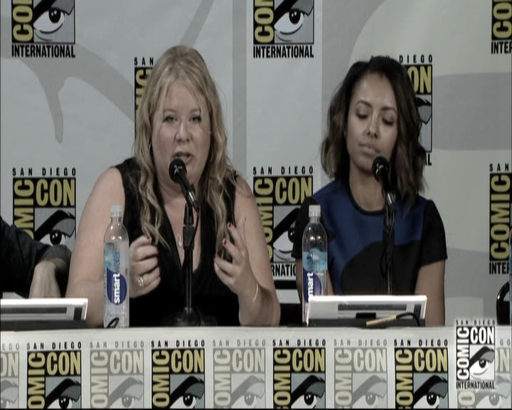 VampireDiariesWorld-dot-nl_S6TheVampireDiaires2014Comic-ConPanel1545.jpg