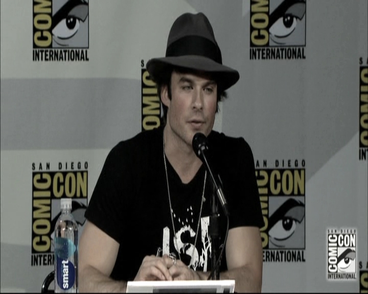 VampireDiariesWorld-dot-nl_S6TheVampireDiaires2014Comic-ConPanel1802.jpg