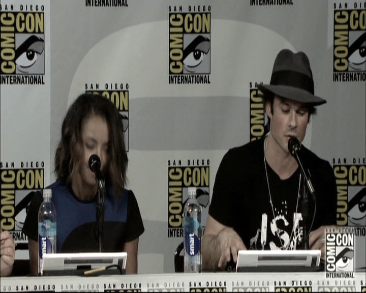 VampireDiariesWorld-dot-nl_S6TheVampireDiaires2014Comic-ConPanel1841.jpg