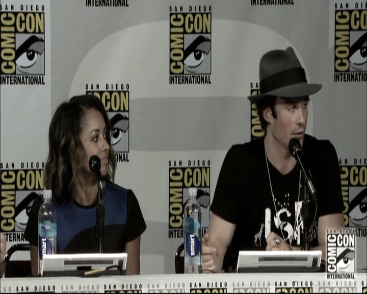 VampireDiariesWorld-dot-nl_S6TheVampireDiaires2014Comic-ConPanel1849.jpg