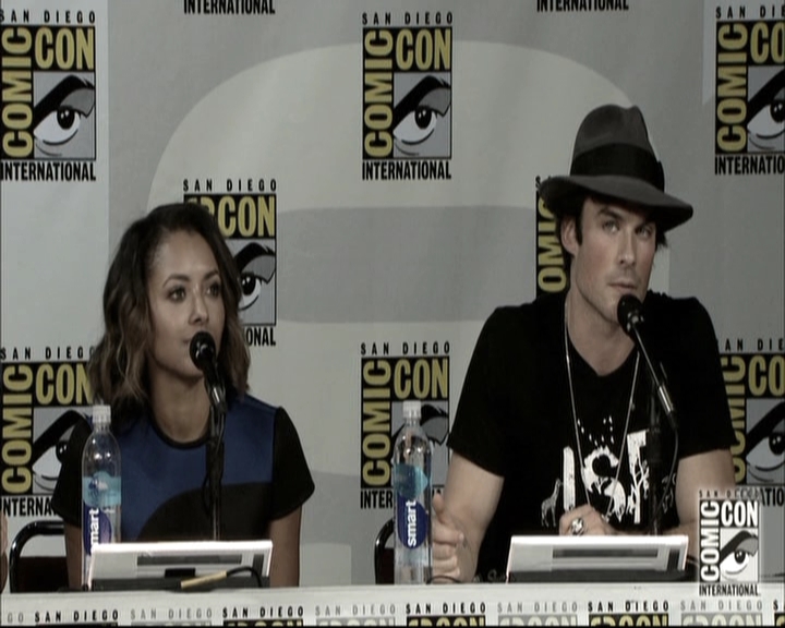 VampireDiariesWorld-dot-nl_S6TheVampireDiaires2014Comic-ConPanel1852.jpg
