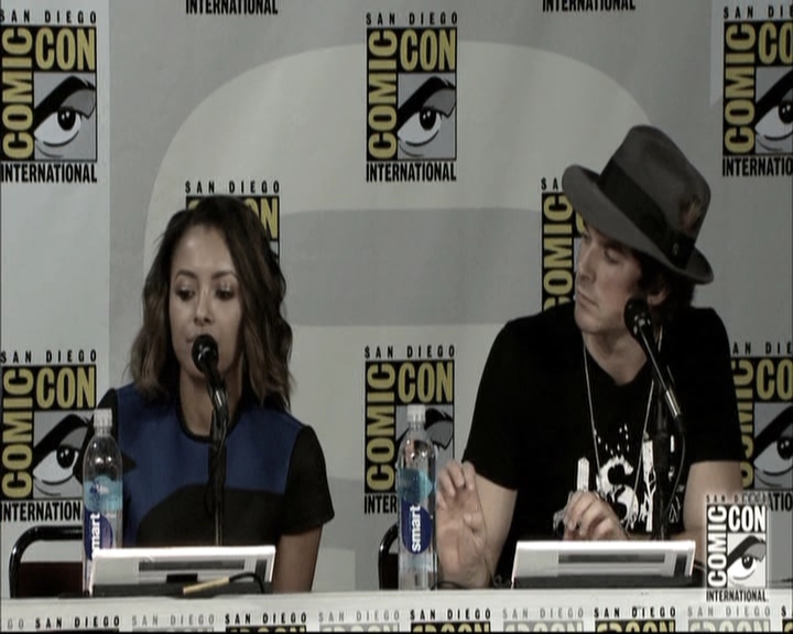 VampireDiariesWorld-dot-nl_S6TheVampireDiaires2014Comic-ConPanel1859.jpg