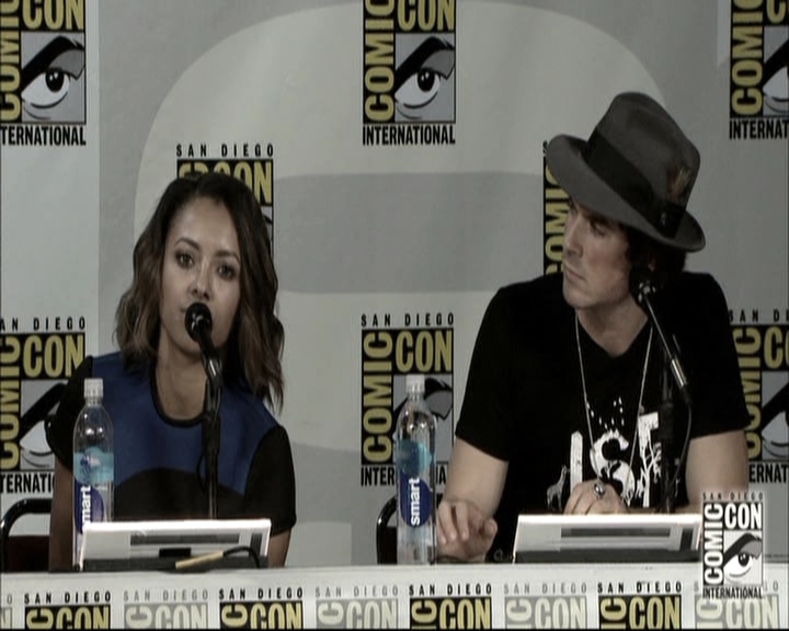 VampireDiariesWorld-dot-nl_S6TheVampireDiaires2014Comic-ConPanel1864.jpg