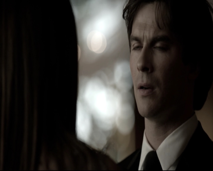 VampireDiariesWorld-dot-nl_S6SecondBite-GagReel0001.jpg