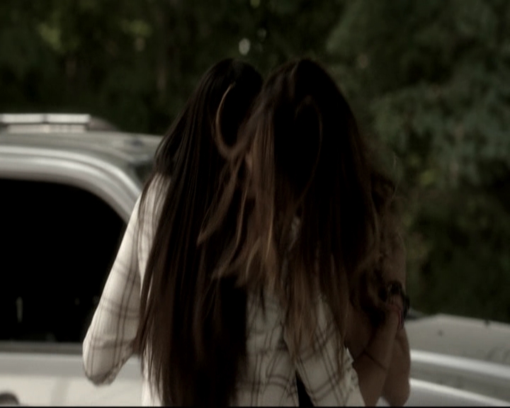 VampireDiariesWorld-dot-nl_S6SecondBite-GagReel0098.jpg