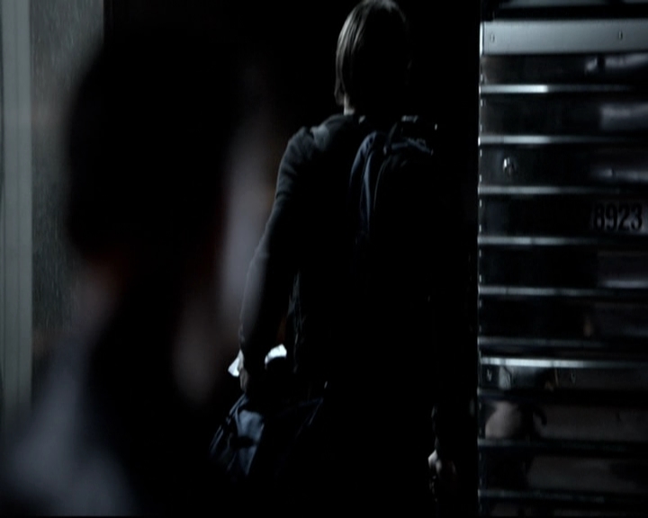 VampireDiariesWorld-dot-nl_S6TheVampireDiairesGoodBiteandGoodLuck0011.jpg