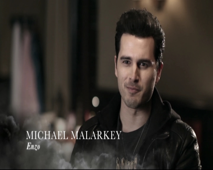 VampireDiariesWorld-dot-nl_S6TheVampireDiairesGoodBiteandGoodLuck0132.jpg