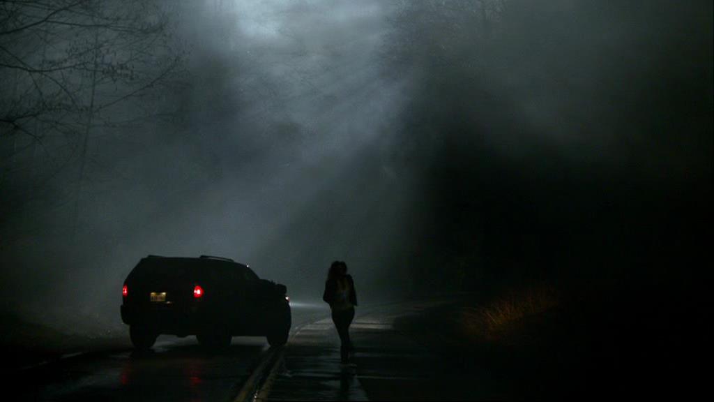 VampireDiariesWorld-dot-org_1x01Pilot_Captures00107.jpg