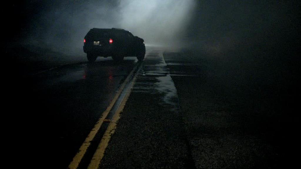 VampireDiariesWorld-dot-org_1x01Pilot_Captures00116.jpg