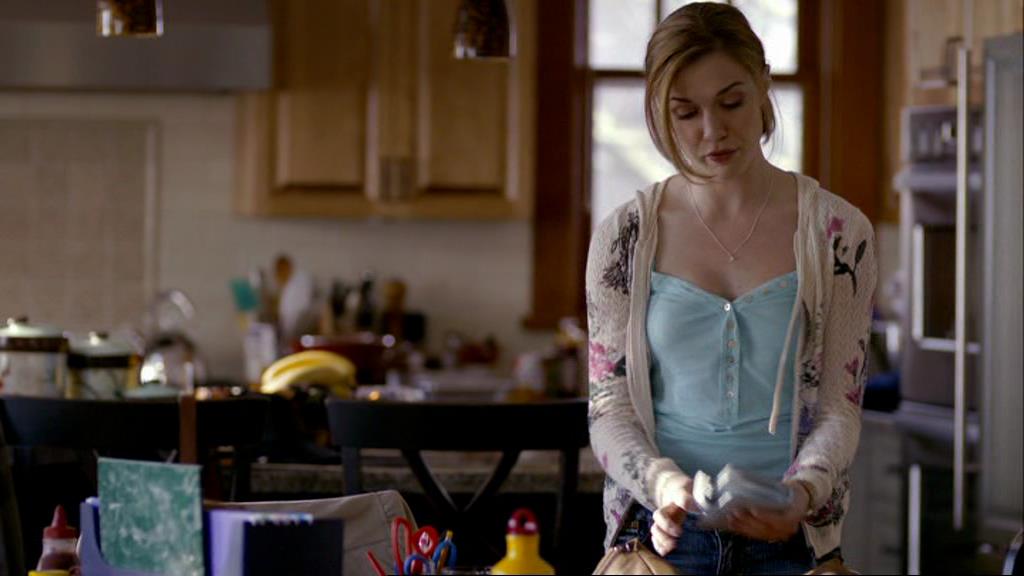 VampireDiariesWorld-dot-org_1x01Pilot_Captures00174.jpg