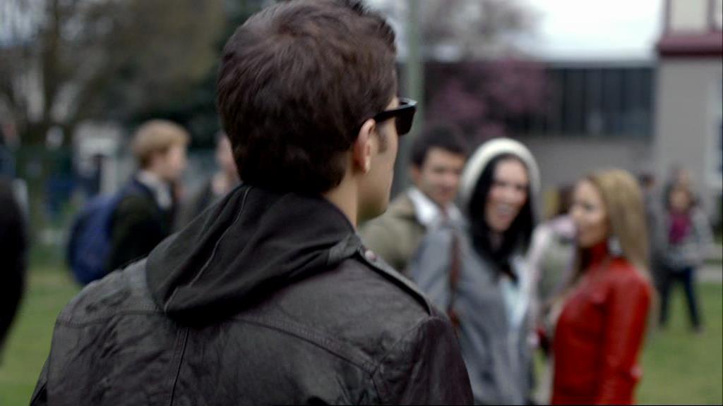 VampireDiariesWorld-dot-org_1x01Pilot_Captures00314.jpg