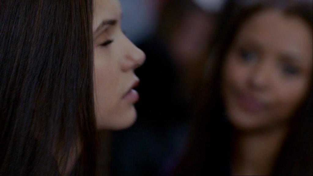 VampireDiariesWorld-dot-org_1x01Pilot_Captures00345.jpg