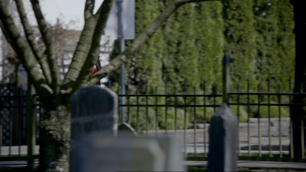 VampireDiariesWorld-dot-org_1x01Pilot_Captures00667.jpg